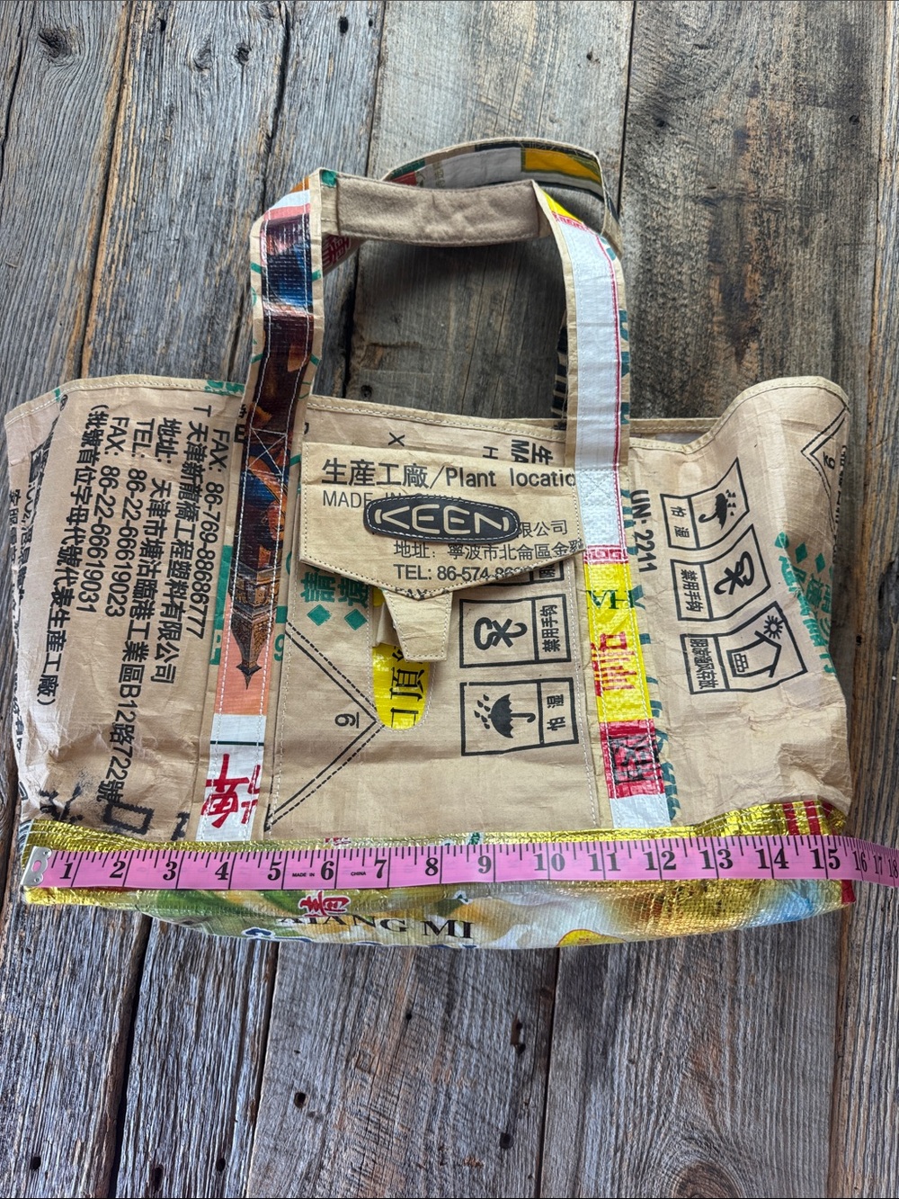 KEEN Eco-Friendly Upcycled Sack Tote - Picture 7 of 9